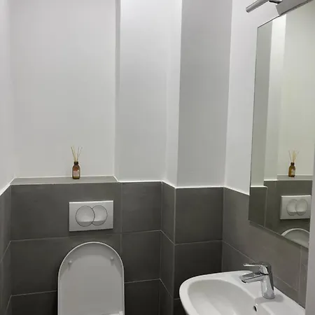 Moderan Apartman I Sigurna Besplatna Garaza Sarajevo