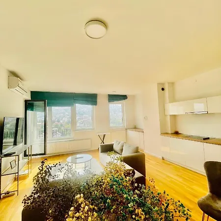 Moderan Apartman I Sigurna Besplatna Garaza Lejlighed Sarajevo